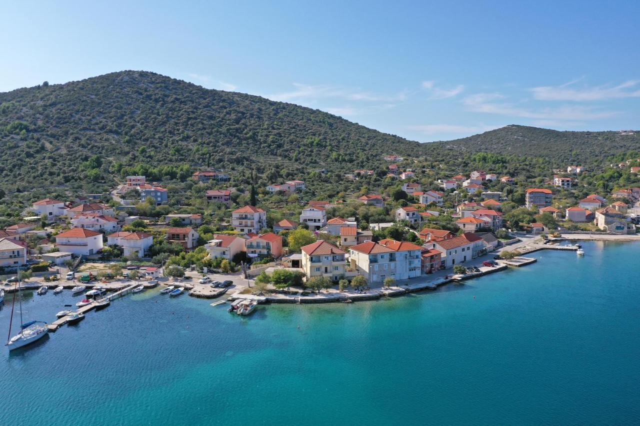 Apartments Babin Vinišće 외부 사진